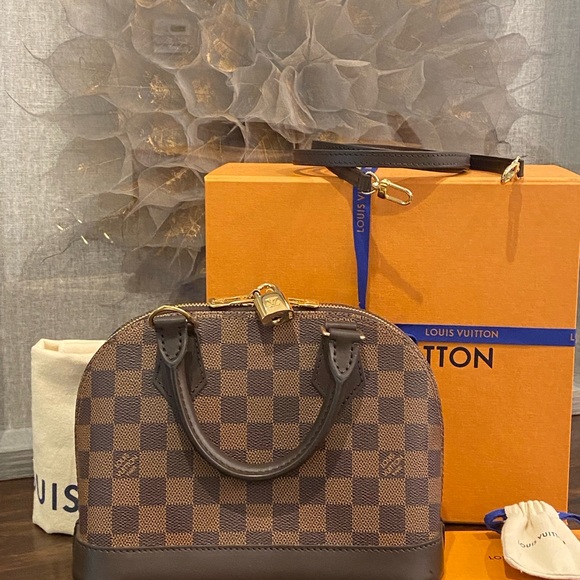 SOLD OUT”””Louis Vuitton Alma bb I - Picture 9 of 9